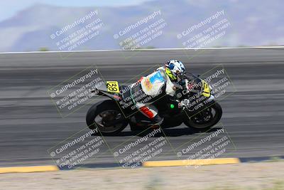 media/Apr-05-2024-Apex Assassins-CVMA Friday Practice (Fri) [[ee2ef04f2b]]/3-Racer 2/Session 3 (Bowl Speed Pans)/